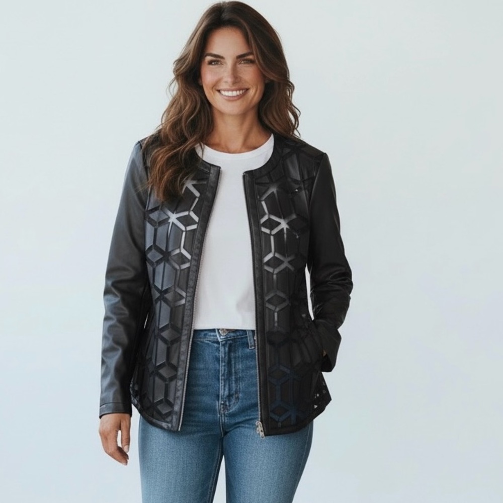 Colleen Lopez Elegant Black Zipper Jacket adorable design. Its lightweight.